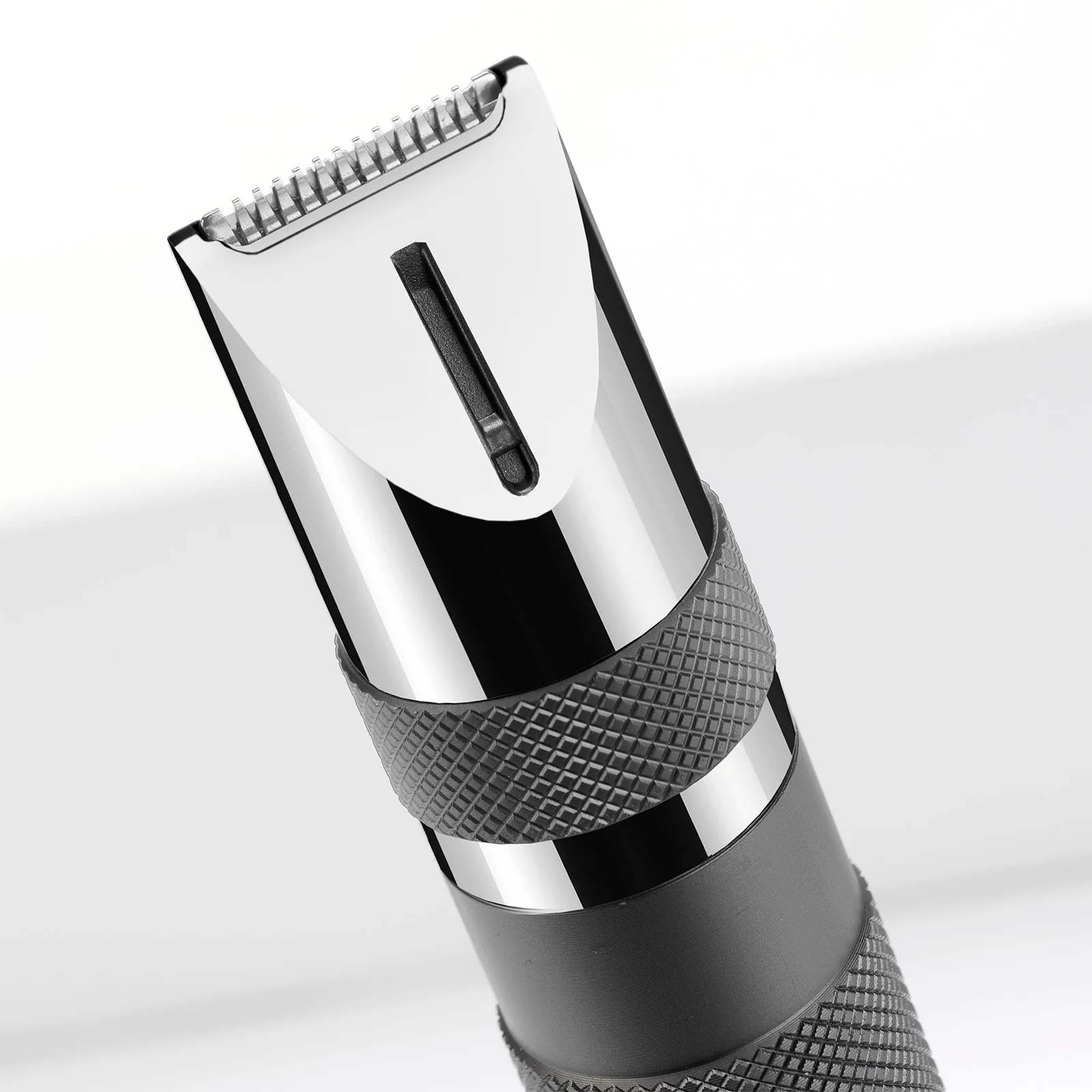 BaByliss Super-X Metal Series Nose, Ear and Eyebrow Trimmer - Image 3