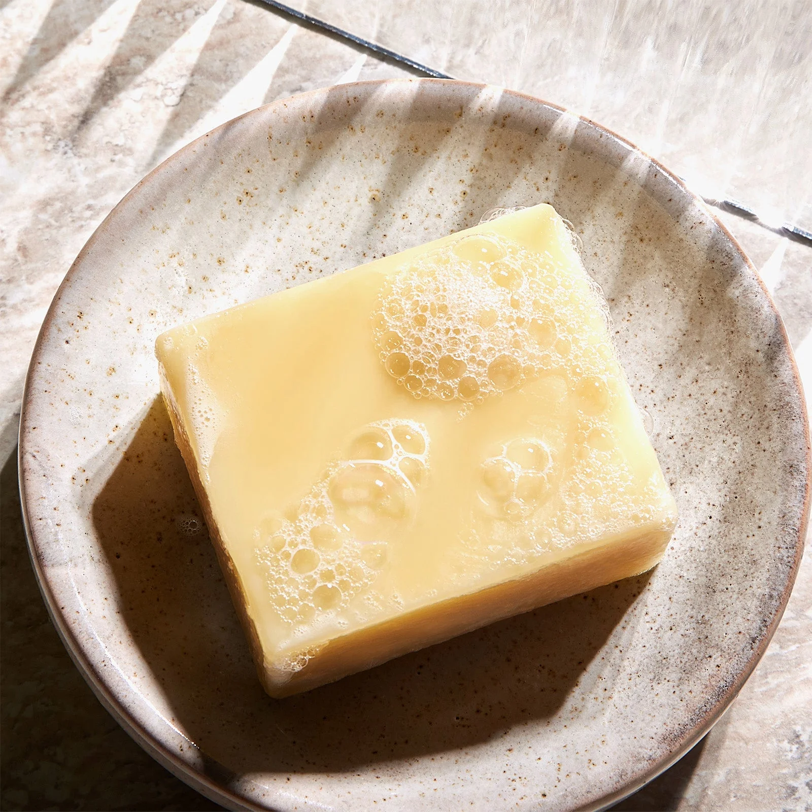Christophe Robin Hydrating Shampoo Bar with Aloe Vera 100ml - Image 2