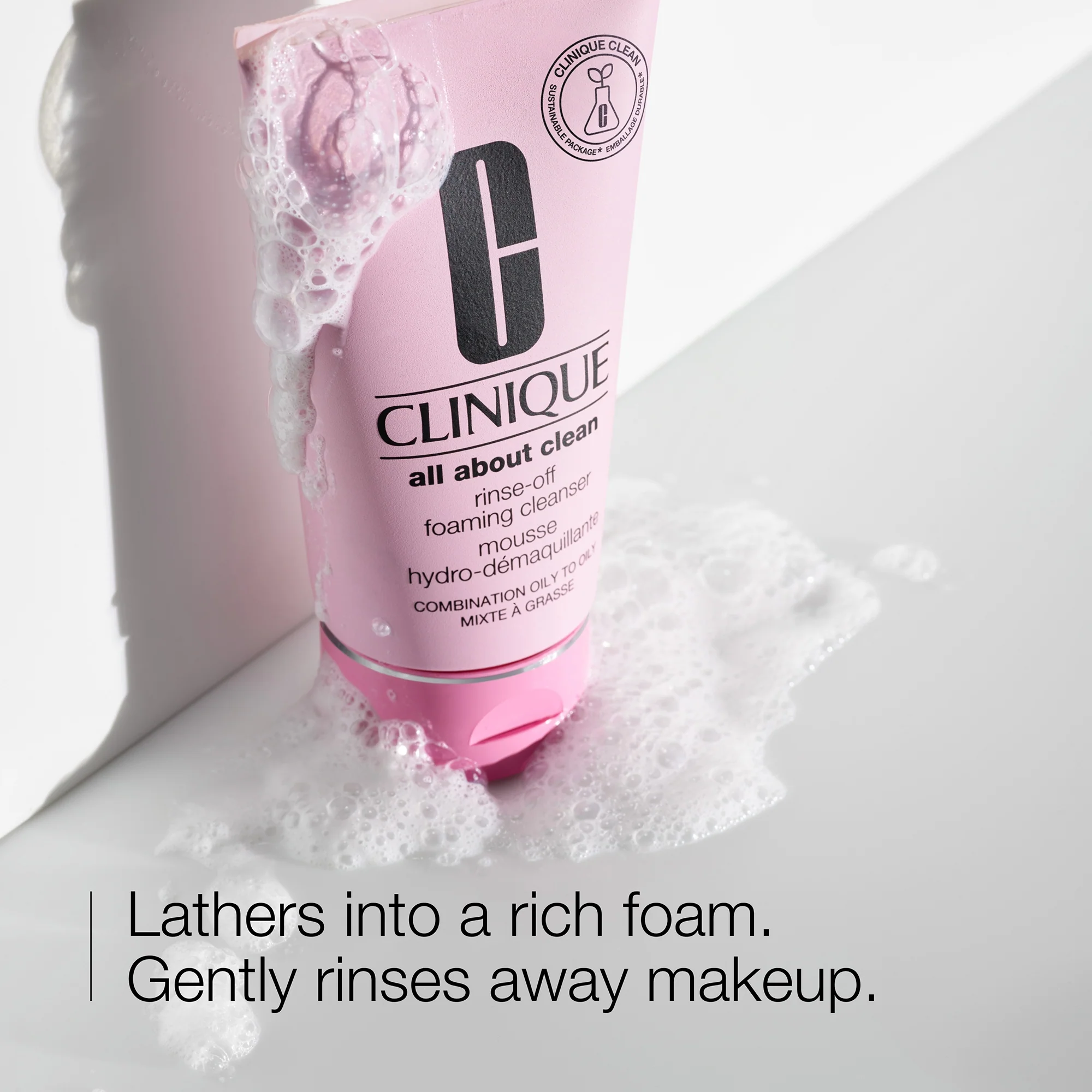 Clinique Rinse-Off Foaming Cleanser 150ml - Image 2
