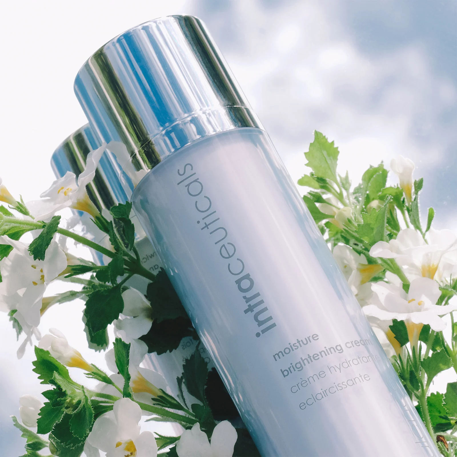 Intraceuticals Opulence Moisture Brightening Cream 40ml - Image 2