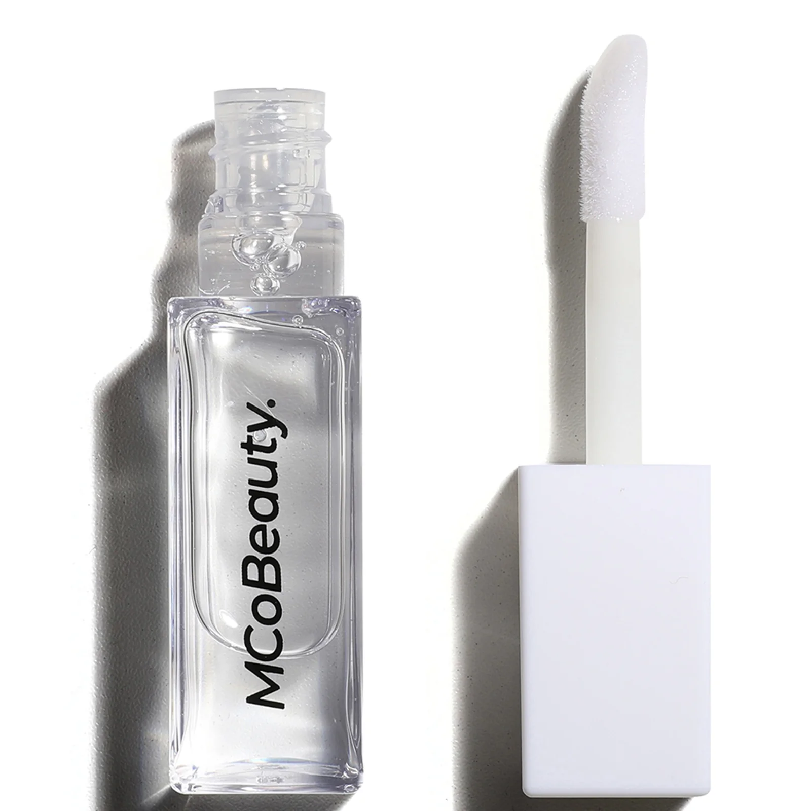 MCoBeauty Lip Oil Hydrating Treatment - Clear 9ml - Image 2
