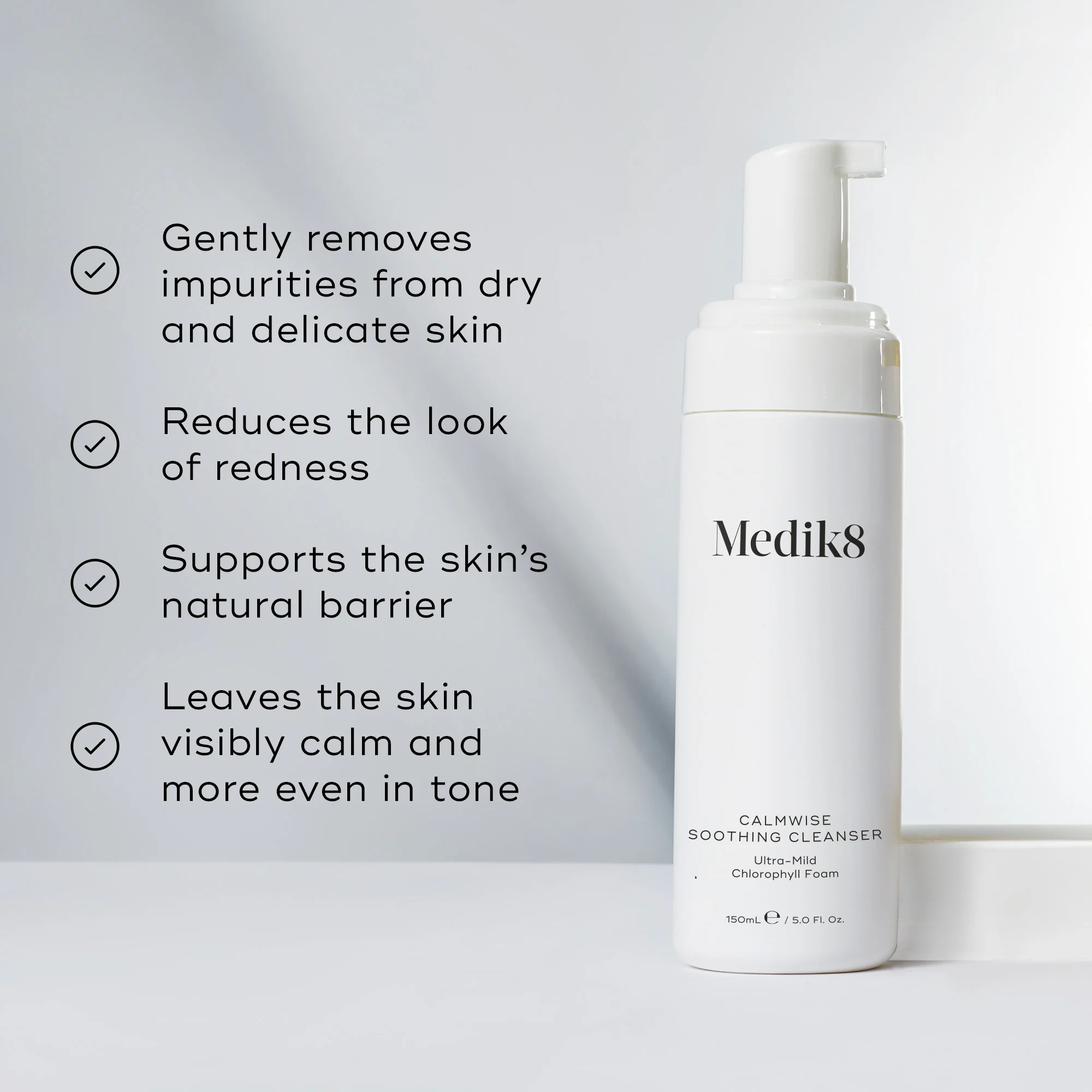 Medik8 Calmwise Soothing Cleanser 150ml - Image 2