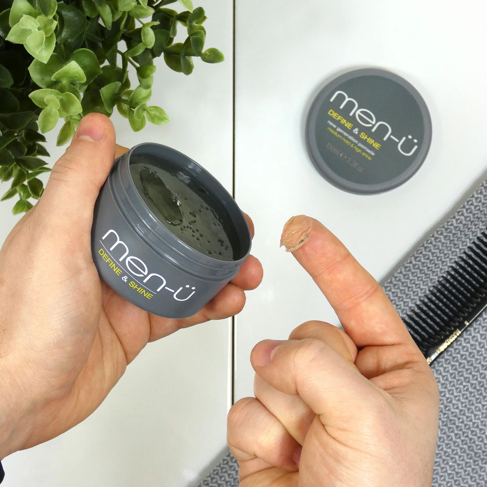 men-ü Men's Define and Shine Pomade (100ml) - Image 3