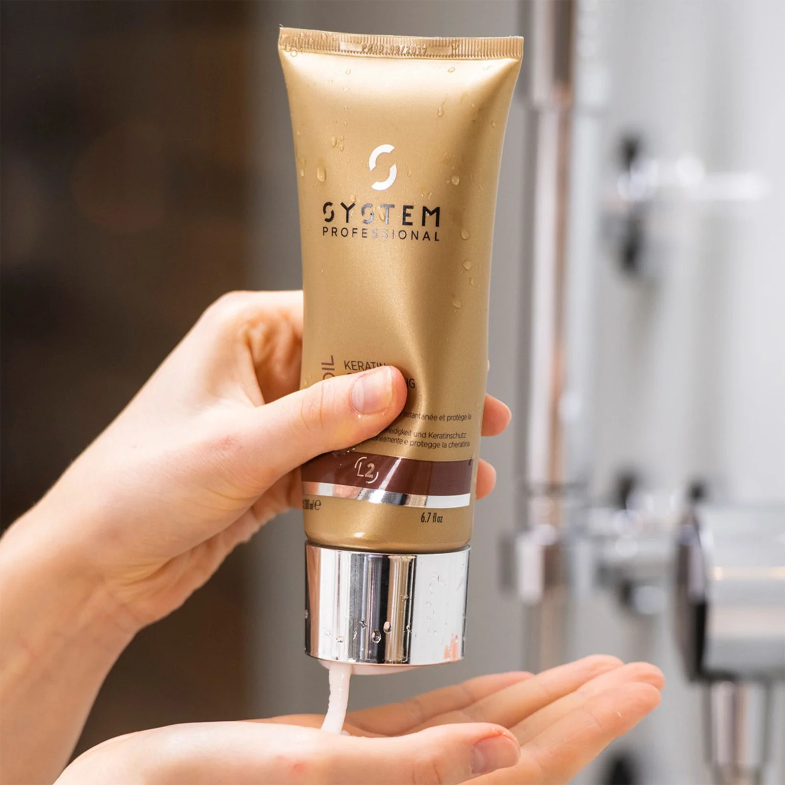 System Professional LuxeOil Keratin Conditioning Cream 200ml - Image 2