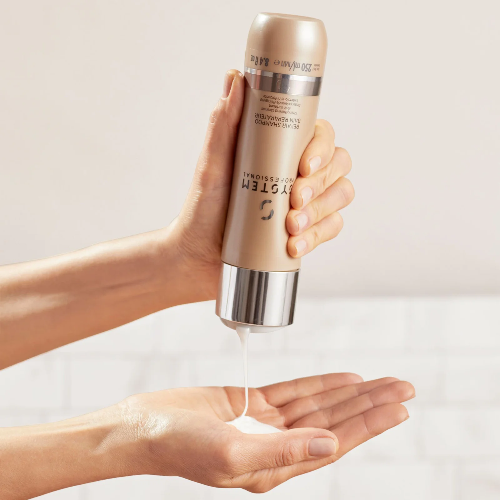 System Professional Repair Shampoo 250ml - Image 2