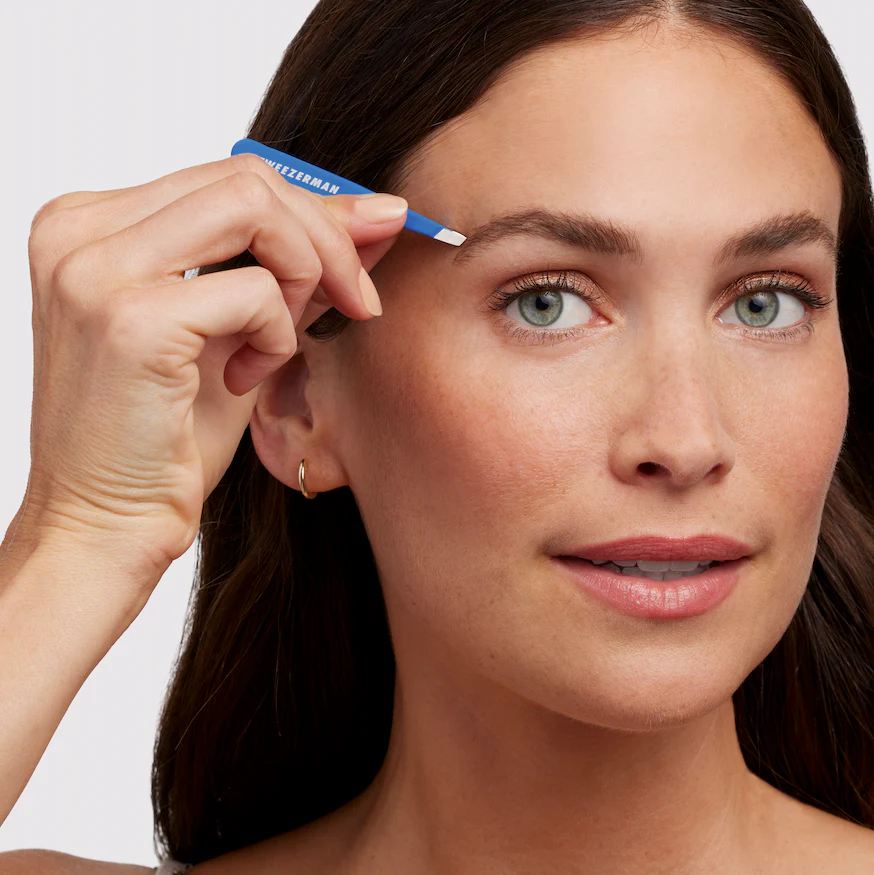 Tweezerman Mini Slant Tweezer Bahama Blue - Image 3