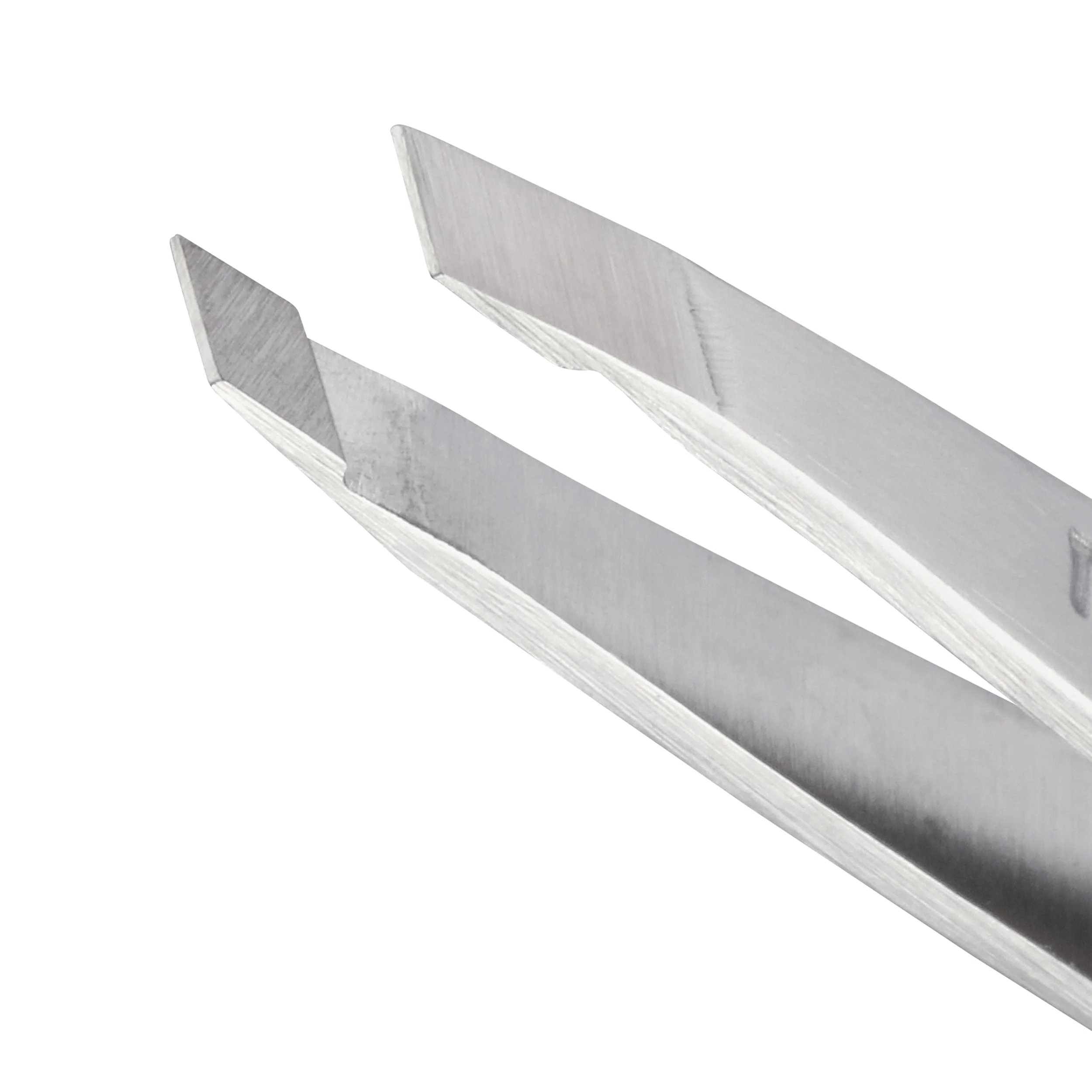 Tweezerman Mini Slant Tweezer Classic - Image 2